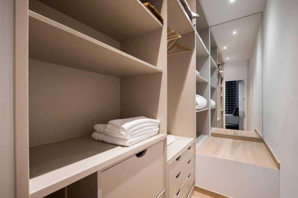 Lujoso Apartamento Cerca De Plaza Mayor Madrid Extérieur photo
