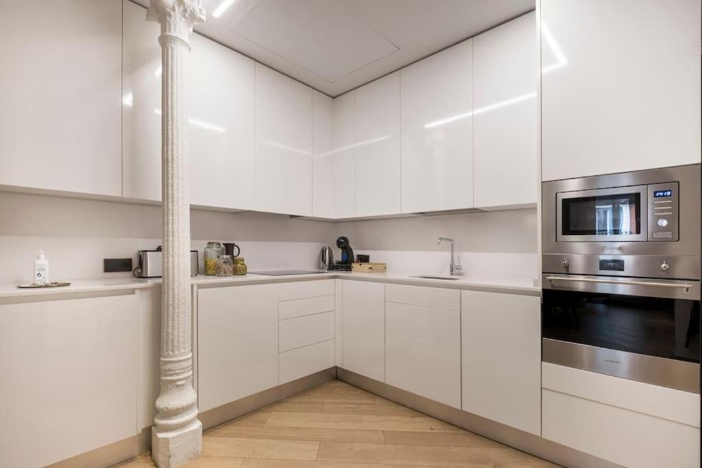 Lujoso Apartamento Cerca De Plaza Mayor Madrid Extérieur photo