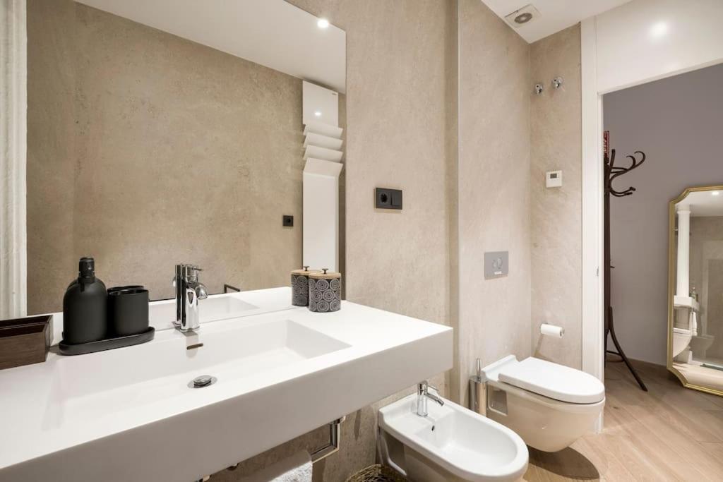 Lujoso Apartamento Cerca De Plaza Mayor Madrid Extérieur photo